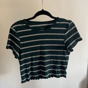 COPY - American Eagle Striped Crop Top (size:M)